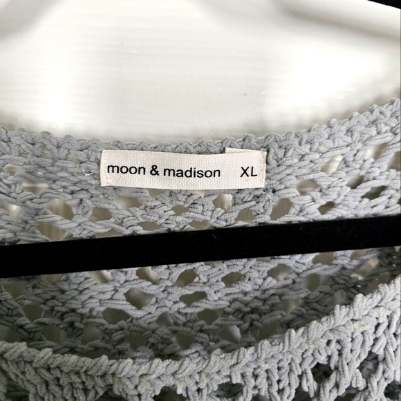 Moon & Madison Sweater - Picture 3 of 4